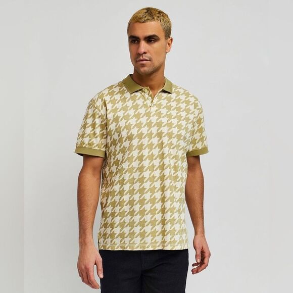 Reason Herringbone Allover Print Polo In Khaki - Picture 1 of 6